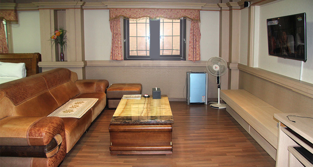 Nobless Hotel Gwangju Metropolitan City Zewnętrze zdjęcie
