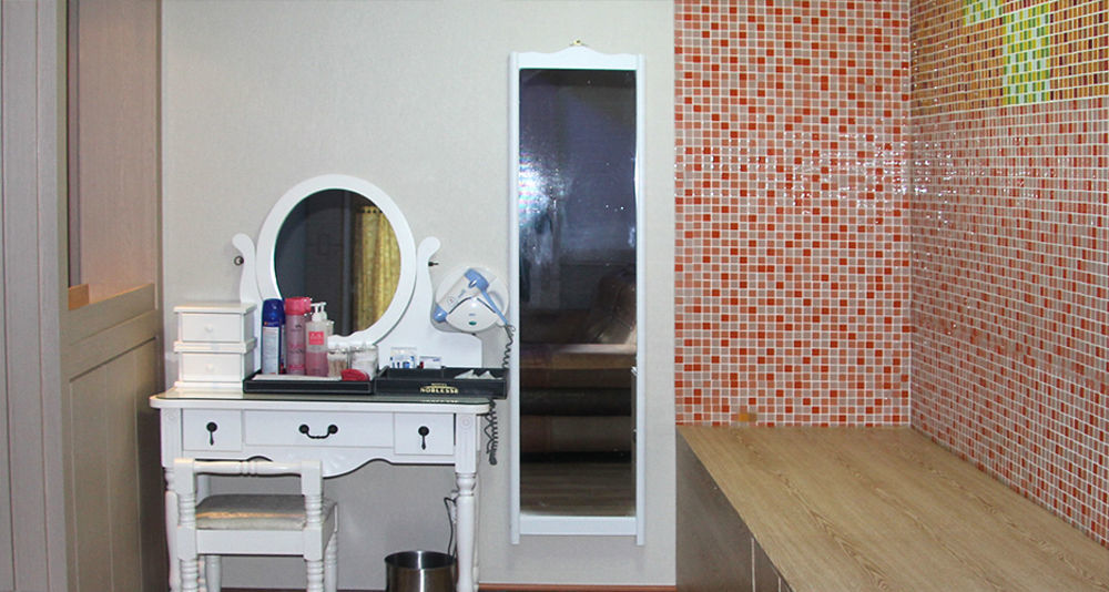 Nobless Hotel Gwangju Metropolitan City Zewnętrze zdjęcie